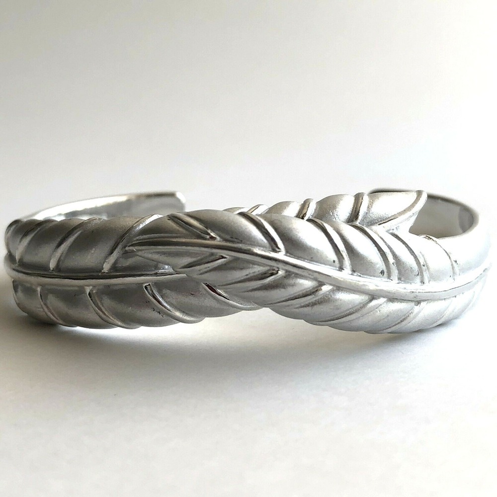 Arthur‎ Court Signed Cuff Bracelet Aluminium 7in Overlap Leaf Matte Jewelry